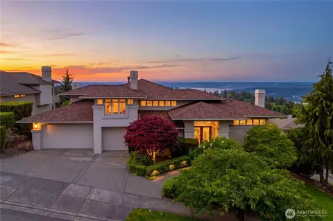 17288 SE 57th Pl, Bellevue, WA 98006