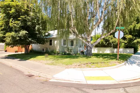 411 S Sprague St, Ellensburg, WA 98926