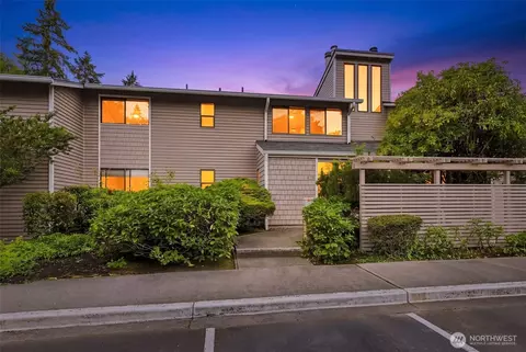 9927 NE 144th Ln #804, Kirkland, WA 98034