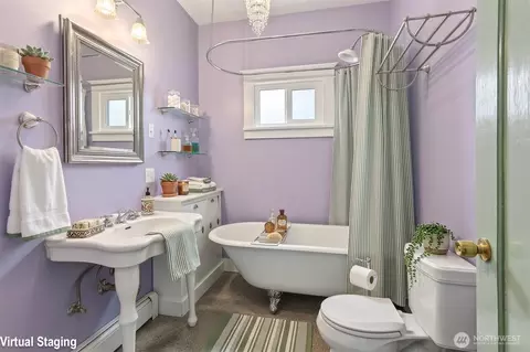 Bath - 1010 Rucker Ave, Everett, WA 98201 photo 1 of 5