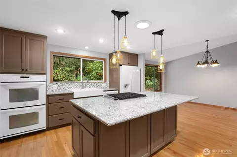 Kitchen - 28620 SE 464th Ct, Enumclaw, WA 98022 photo 6 of 7
