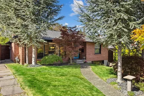 3429 40th Ave W, Seattle, WA 98199