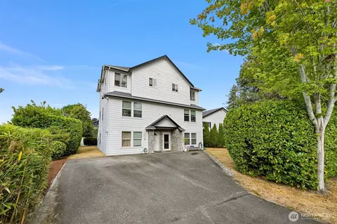 1329 Mitchell Ave, Blaine, WA 98230