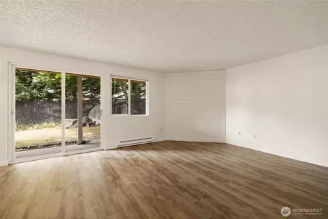 Living - 3909 Mason Loop Rd, Tacoma, WA 98409 photo 3 of 6
