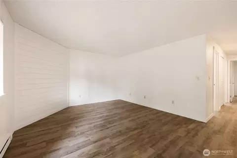 Living - 3909 Mason Loop Rd, Tacoma, WA 98409 photo 4 of 6