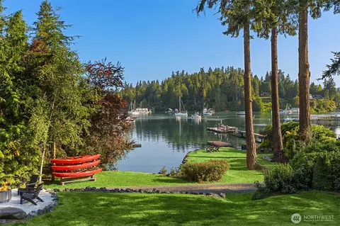 15041 Skogen Ln NE, Bainbridge Island, WA 98110