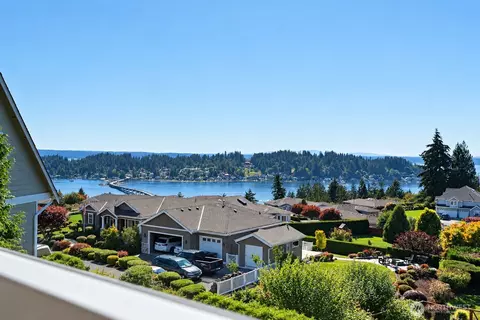 7804 31st St NW, Gig Harbor, WA 98335