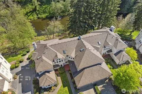 View/Area - 9821 NE Riverbend Dr #C 102, Bothell, WA 98011 photo 4 of 5