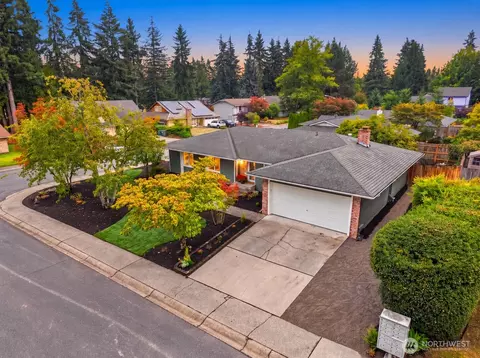 14219 NE 64th Ct, Redmond, WA 98052