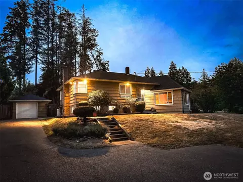 6438 Tracyton Blvd NW, Bremerton, WA 98311