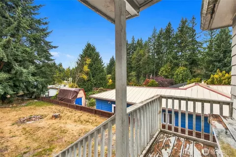 Exterior - 5816 Fleming St, Everett, WA 98203 photo 4 of 8