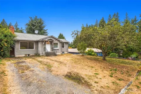 Exterior - 5816 Fleming St, Everett, WA 98203 photo 3 of 8