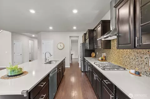 Kitchen - 18728 42nd Ave SE, Bothell, WA 98012 photo 1 of 2