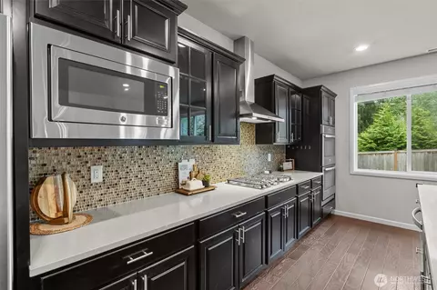 Kitchen - 18728 42nd Ave SE, Bothell, WA 98012 photo 2 of 2