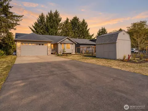 641 Olallie Cir SE, Ocean Shores, WA 98569