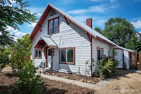 307 W 14th Ave, Ellensburg, WA 98926