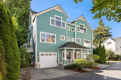 346 Wyatt Way NE #10, Bainbridge Island, WA 98110