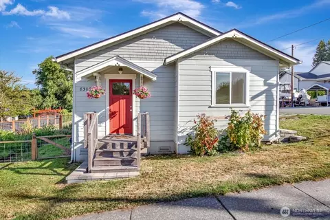 8303 272nd St NW, Stanwood, WA 98292