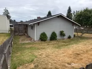 Exterior - 3103 26th St S, Everett, WA 98201 photo 4 of 5