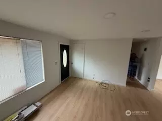 Living - 3103 26th St S, Everett, WA 98201 photo 3 of 3