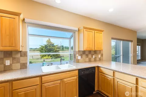 Kitchen - 80 Cascadia Loop, Sequim, WA 98382 photo 2 of 2