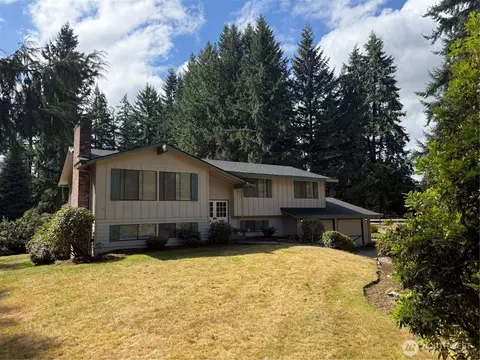 16255 NE 165th St, Woodinville, WA 98072