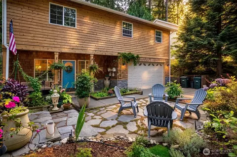 3 Catkin Ct, Bellingham, WA 98229