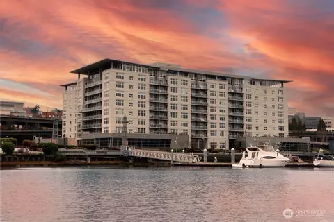 1515 Dock St #706, Tacoma, WA 98402