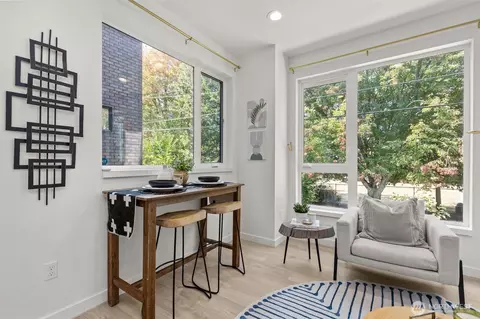 Dining - 716 11th Ave E #A, Seattle, WA 98102 photo 1 of 1