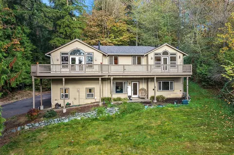 507 N Lake Roesiger, Snohomish, WA 98290
