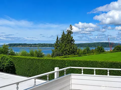 View/Area - 202 Alverson Blvd, Everett, WA 98201 photo 2 of 7