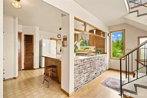 Other - 202 Alverson Blvd, Everett, WA 98201 photo 1 of 10