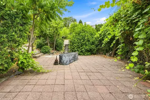 Exterior - 202 Alverson Blvd, Everett, WA 98201 photo 6 of 6