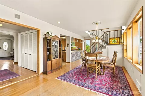 Dining - 202 Alverson Blvd, Everett, WA 98201 photo 3 of 3