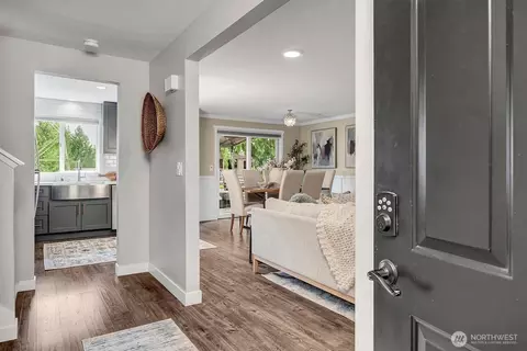 Entry Way - 17323 26th Ave SE, Bothell, WA 98012 photo 1 of 1