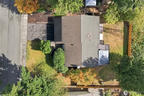 View/Area - 17323 26th Ave SE, Bothell, WA 98012 photo 1 of 4