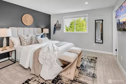 Bedroom - 17323 26th Ave SE, Bothell, WA 98012 photo 1 of 2