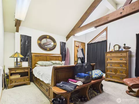 Bedroom - 512 Cedar St, Walla Walla, WA 99362 photo 4 of 5
