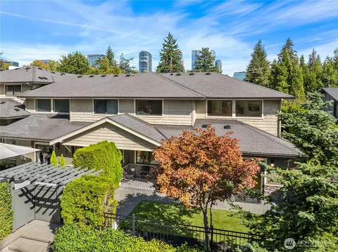 9801 NE 4th St #D, Bellevue, WA 98004