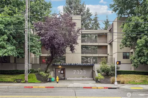 7323 Sand Point Way NE #106, Seattle, WA 98115