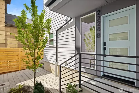 2228 NW B Nw 60th St, Seattle, WA 98107