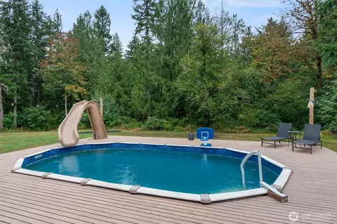 Exterior - 38900 310th Ave SE, Enumclaw, WA 98022 photo 5 of 7