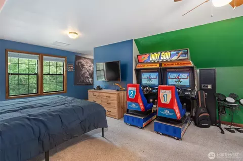 Bedroom - 38900 310th Ave SE, Enumclaw, WA 98022 photo 5 of 5