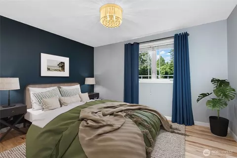 Bedroom - 19032 86th Ave NE, Bothell, WA 98011 photo 3 of 4