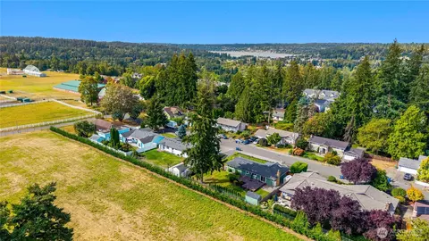 View/Area - 19032 86th Ave NE, Bothell, WA 98011 photo 2 of 3