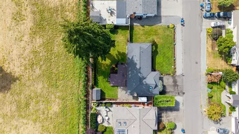 View/Area - 19032 86th Ave NE, Bothell, WA 98011 photo 3 of 3