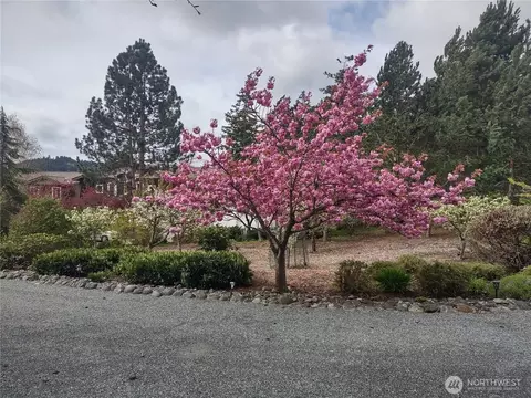 Exterior - 100 Samish Pl, La Conner, WA 98257 photo 6 of 7