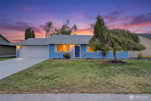 824 E Hayden Dr, Moses Lake, WA 98837