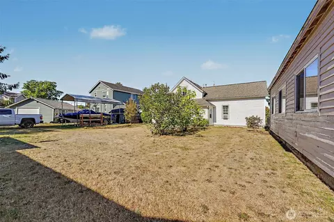 Exterior - 312 Taylor St SW, Orting, WA 98360 photo 4 of 7