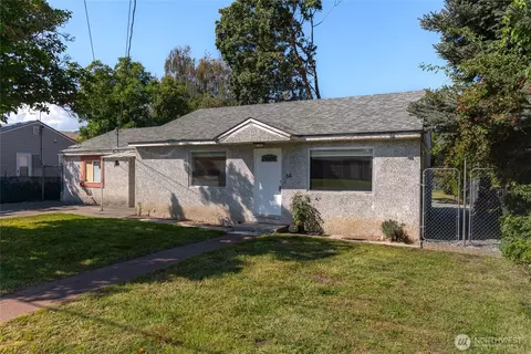 64 N James Ave, East Wenatchee, WA 98802